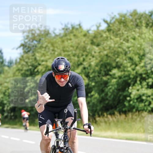 21.06.2026 - Viking Triathlon Michael Burmester http://msf.ph/oto/9865623 21.06.2026 11:59:23 Radfahren 47, 91, 173, 222, 242, 276, 306, 311, 313, 357, 379, 421, 440, 441, 444, 510, 536, 537, 576, 638 meine-sportfotos.de