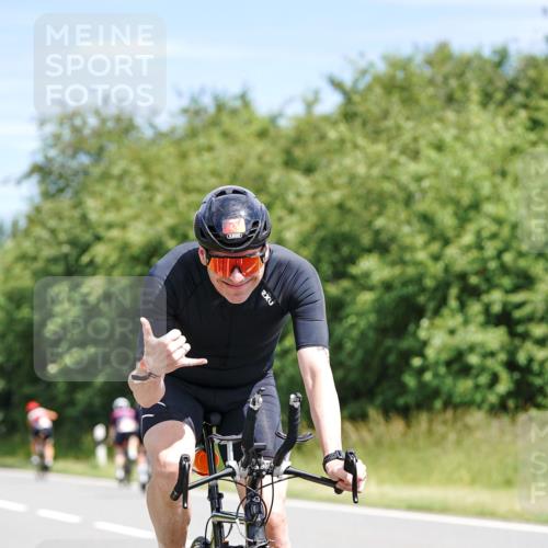 21.06.2026 - Viking Triathlon Michael Burmester http://msf.ph/oto/9865627 21.06.2026 11:59:23 Radfahren 47, 91, 173, 222, 242, 276, 306, 311, 313, 357, 379, 421, 440, 441, 444, 510, 536, 537, 576, 638 meine-sportfotos.de