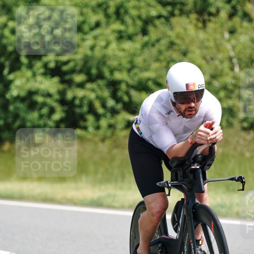 21.06.2026 - Viking Triathlon Michael Burmester http://msf.ph/oto/9865700 21.06.2026 12:00:36 Radfahren 42, 200, 285, 332, 404, 543, 554, 568, 604, 617, 623, 639 meine-sportfotos.de