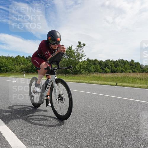 21.06.2026 - Viking Triathlon Michael Burmester http://msf.ph/oto/9865766 21.06.2026 11:19:29 Radfahren 17, 185, 198, 254, 297, 416, 551, 644 meine-sportfotos.de