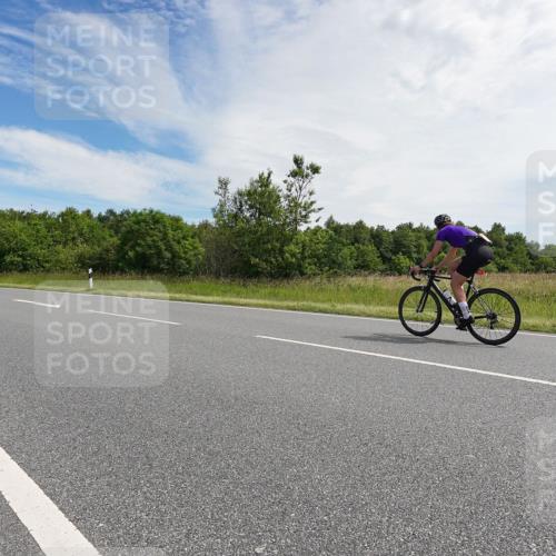 21.06.2026 - Viking Triathlon Michael Burmester http://msf.ph/oto/9865790 21.06.2026 11:19:45 Radfahren 30, 115, 250, 254, 291, 297, 297, 323, 332, 346, 416, 551, 604 meine-sportfotos.de