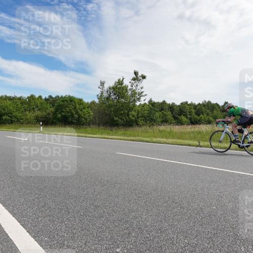 21.06.2026 - Viking Triathlon Michael Burmester http://msf.ph/oto/9865877 21.06.2026 11:20:30 Radfahren 2, 19, 21, 73, 98, 126, 170, 200, 238, 391, 404, 472, 509, 543, 561, 568 meine-sportfotos.de