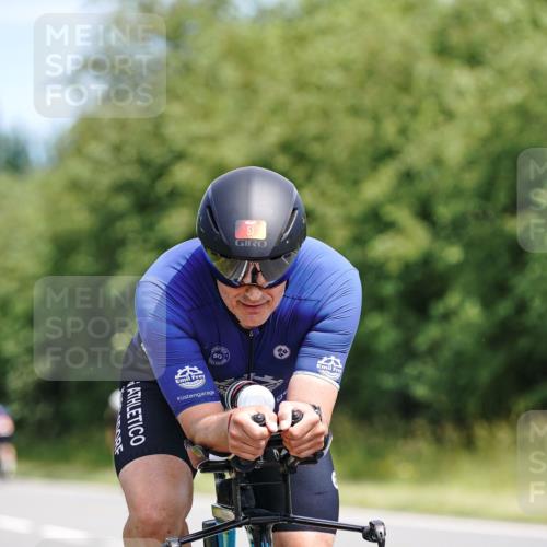 21.06.2026 - Viking Triathlon Michael Burmester http://msf.ph/oto/9865905 21.06.2026 12:02:30 Radfahren 46, 51, 57, 100, 119, 144, 169, 374, 395, 425, 445, 509, 661 meine-sportfotos.de