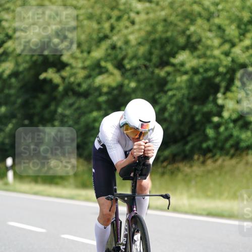 21.06.2026 - Viking Triathlon Michael Burmester http://msf.ph/oto/9865921 21.06.2026 12:02:41 Radfahren 17, 46, 57, 100, 119, 144, 169, 280, 395, 425, 445, 527, 561, 644, 658, 661 meine-sportfotos.de