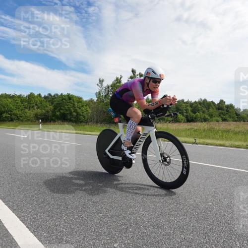 21.06.2026 - Viking Triathlon Michael Burmester http://msf.ph/oto/9865931 21.06.2026 11:20:51 Radfahren 7, 100, 102, 170, 237, 342, 374, 498, 517, 561 meine-sportfotos.de