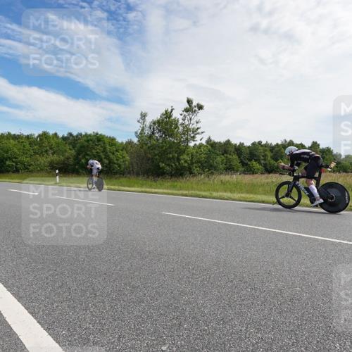 21.06.2026 - Viking Triathlon Michael Burmester http://msf.ph/oto/9865936 21.06.2026 11:21:02 Radfahren 7, 7, 25, 283, 307, 342, 374, 433, 517, 547, 575, 606, 667 meine-sportfotos.de