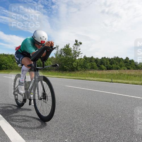21.06.2026 - Viking Triathlon Michael Burmester http://msf.ph/oto/9865947 21.06.2026 11:21:07 Radfahren 7, 7, 25, 283, 307, 342, 374, 380, 433, 517, 547, 575, 606, 667 meine-sportfotos.de