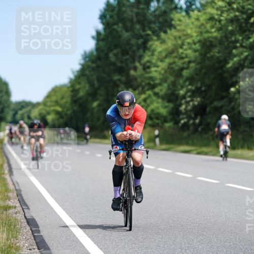 21.06.2026 - Viking Triathlon Michael Burmester http://msf.ph/oto/9865950 21.06.2026 12:02:51 Radfahren 17, 57, 100, 119, 127, 144, 169, 280, 445, 527, 561, 644, 658, 661 meine-sportfotos.de