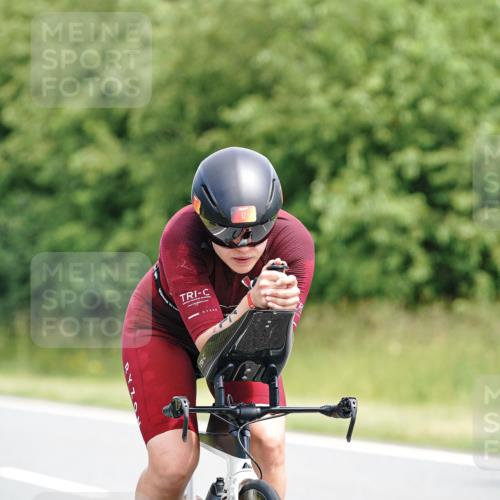 21.06.2026 - Viking Triathlon Michael Burmester http://msf.ph/oto/9865985 21.06.2026 12:02:58 Radfahren 17, 119, 127, 169, 271, 280, 527, 561, 644, 658 meine-sportfotos.de