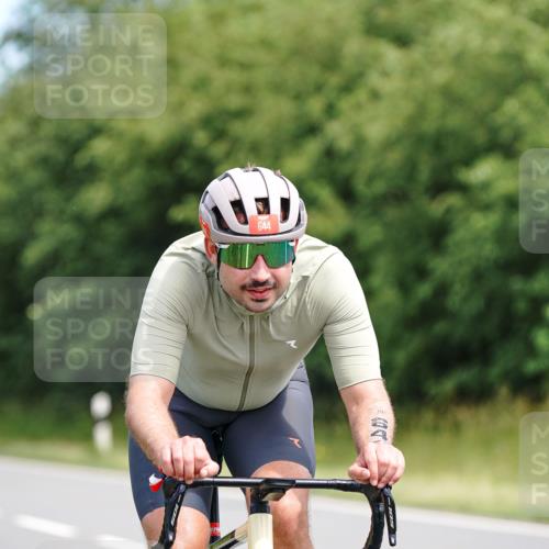21.06.2026 - Viking Triathlon Michael Burmester http://msf.ph/oto/9865992 21.06.2026 12:03:01 Radfahren 17, 127, 271, 561, 644, 658 meine-sportfotos.de