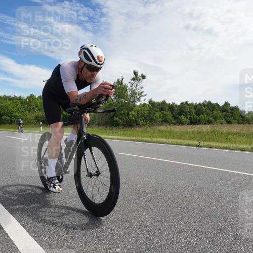 21.06.2026 - Viking Triathlon Michael Burmester http://msf.ph/oto/9866030 21.06.2026 11:22:06 Radfahren 92, 178, 194, 205, 603, 652 meine-sportfotos.de