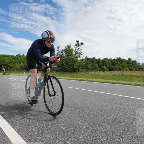 21.06.2026 - Viking Triathlon Michael Burmester http://msf.ph/oto/9866066 21.06.2026 11:22:51 Radfahren 144, 305, 467, 471, 621 meine-sportfotos.de