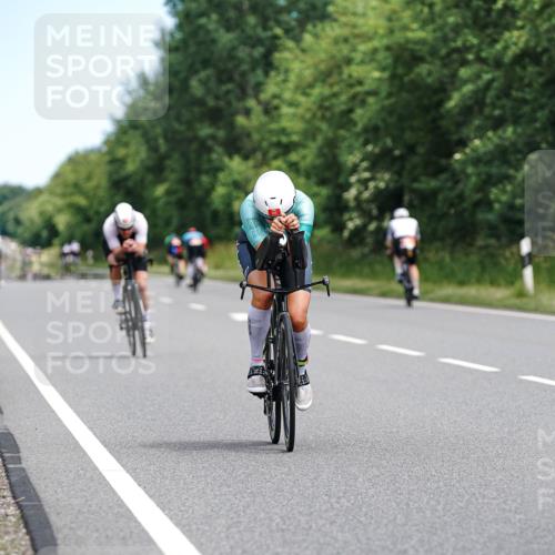 21.06.2026 - Viking Triathlon Michael Burmester http://msf.ph/oto/9866072 21.06.2026 12:03:34 Radfahren 66, 74, 101, 103, 161, 176, 194, 247, 257, 261, 270, 271, 287, 331, 426, 463, 475, 565, 606, 631 meine-sportfotos.de