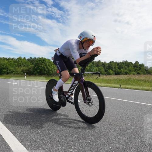 21.06.2026 - Viking Triathlon Michael Burmester http://msf.ph/oto/9866090 21.06.2026 11:23:31 Radfahren 8, 90, 97, 118, 135, 184, 425, 443, 443, 538, 556, 566, 622 meine-sportfotos.de