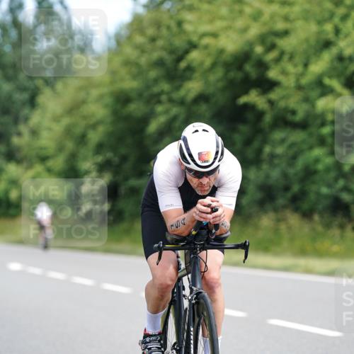 21.06.2026 - Viking Triathlon Michael Burmester http://msf.ph/oto/9866099 21.06.2026 12:03:37 Radfahren 66, 101, 176, 194, 247, 257, 261, 270, 271, 287, 331, 426, 463, 475, 565, 606 meine-sportfotos.de