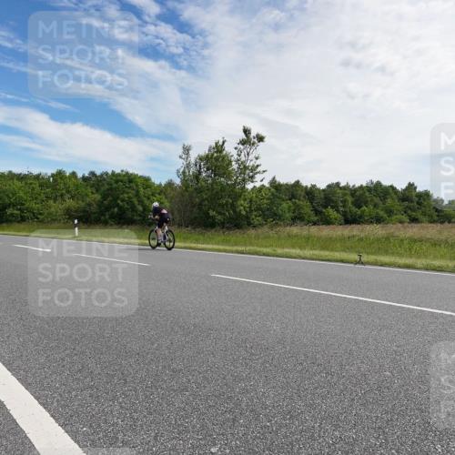 21.06.2026 - Viking Triathlon Michael Burmester http://msf.ph/oto/9866106 21.06.2026 11:23:37 Radfahren 8, 90, 97, 118, 219, 407, 443, 538, 556, 557, 566, 622 meine-sportfotos.de