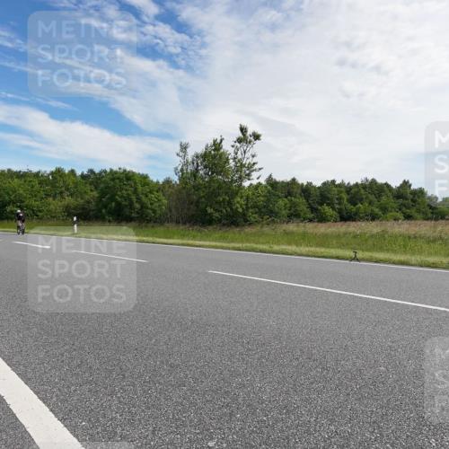 21.06.2026 - Viking Triathlon Michael Burmester http://msf.ph/oto/9866112 21.06.2026 11:23:39 Radfahren 8, 90, 97, 118, 219, 407, 443, 538, 556, 557, 566, 622 meine-sportfotos.de