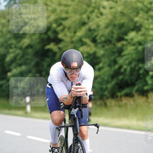 21.06.2026 - Viking Triathlon Michael Burmester http://msf.ph/oto/9866116 21.06.2026 12:03:45 Radfahren 66, 101, 194, 205, 257, 261, 261, 287, 331, 463, 465, 475 meine-sportfotos.de