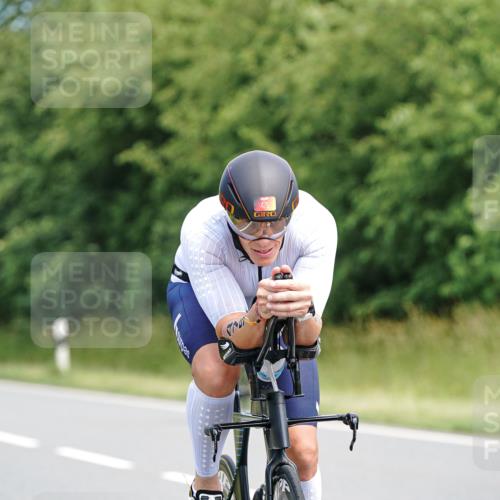21.06.2026 - Viking Triathlon Michael Burmester http://msf.ph/oto/9866118 21.06.2026 12:03:45 Radfahren 66, 101, 194, 205, 257, 261, 261, 287, 331, 463, 465, 475 meine-sportfotos.de