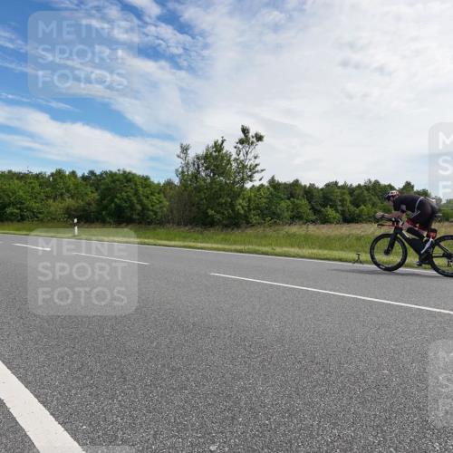 21.06.2026 - Viking Triathlon Michael Burmester http://msf.ph/oto/9866119 21.06.2026 11:23:41 Radfahren 8, 90, 97, 219, 407, 443, 538, 556, 557, 566, 622 meine-sportfotos.de