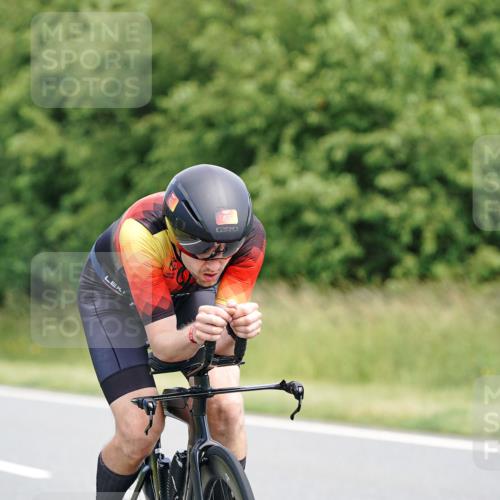 21.06.2026 - Viking Triathlon Michael Burmester http://msf.ph/oto/9866121 21.06.2026 12:03:57 Radfahren 116, 205, 261, 465 meine-sportfotos.de