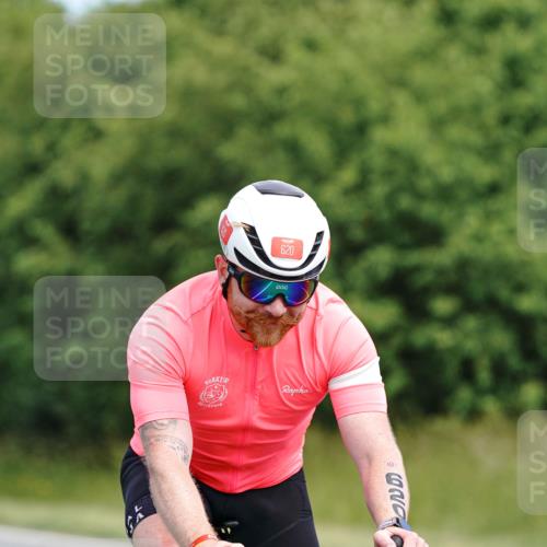 21.06.2026 - Viking Triathlon Michael Burmester http://msf.ph/oto/9866191 21.06.2026 12:04:37 Radfahren 73, 75, 78, 126, 172, 252, 467, 613, 642, 659, 659, 665 meine-sportfotos.de