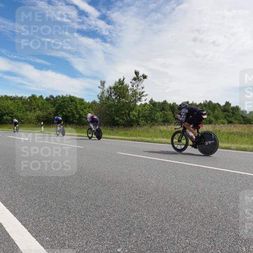 21.06.2026 - Viking Triathlon Michael Burmester http://msf.ph/oto/9866208 21.06.2026 11:24:36 Radfahren 55, 64, 68, 89, 117, 182, 182, 199, 255, 267, 386, 397, 424, 490, 545, 612, 634 meine-sportfotos.de