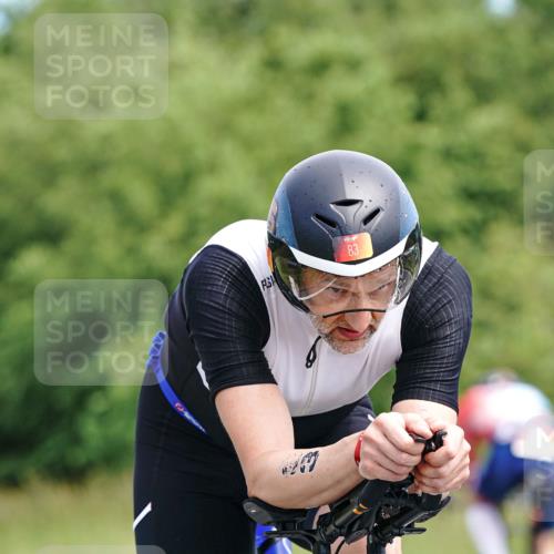 21.06.2026 - Viking Triathlon Michael Burmester http://msf.ph/oto/9866212 21.06.2026 12:05:05 Radfahren 83, 98, 142, 304, 380, 474, 542, 642, 645, 669 meine-sportfotos.de