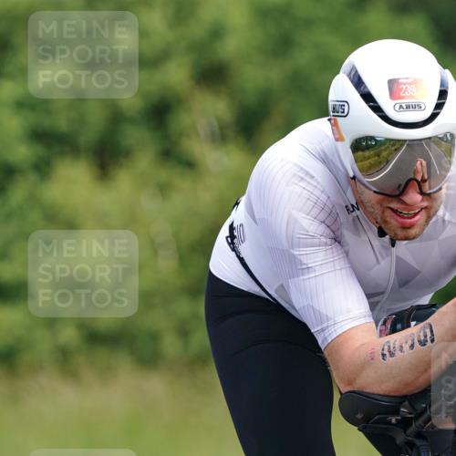 21.06.2026 - Viking Triathlon Michael Burmester http://msf.ph/oto/9866244 21.06.2026 12:05:29 Radfahren 16, 41, 53, 56, 86, 94, 132, 136, 165, 189, 198, 219, 239, 256, 304, 304, 364, 382, 407, 429, 442, 456, 474, 546, 571, 634, 668 meine-sportfotos.de