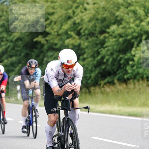 21.06.2026 - Viking Triathlon Michael Burmester http://msf.ph/oto/9866251 21.06.2026 12:05:30 Radfahren 16, 41, 53, 56, 86, 94, 132, 136, 165, 189, 198, 219, 239, 256, 304, 364, 382, 407, 429, 442, 456, 474, 546, 571, 634, 668 meine-sportfotos.de