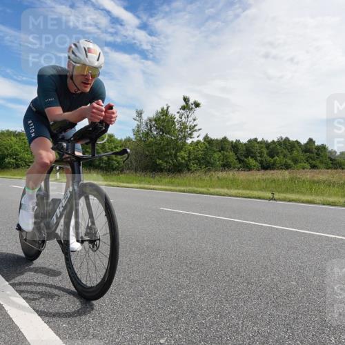21.06.2026 - Viking Triathlon Michael Burmester http://msf.ph/oto/9866256 21.06.2026 11:24:53 Radfahren 55, 55, 64, 68, 182, 199, 255, 386, 413, 413, 502, 515, 545 meine-sportfotos.de