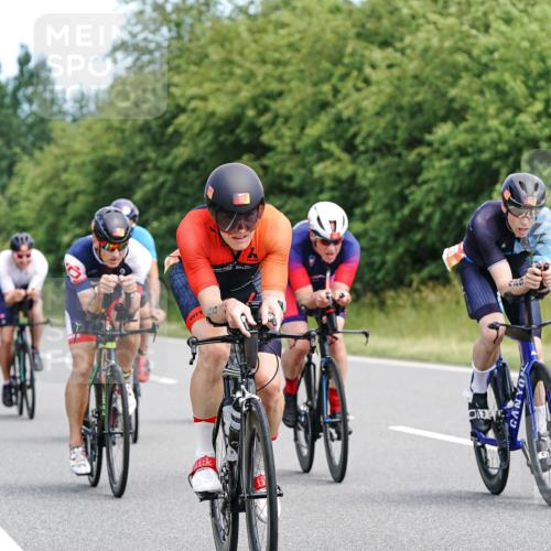 21.06.2026 - Viking Triathlon Michael Burmester http://msf.ph/oto/9866260 21.06.2026 12:05:31 Radfahren 16, 41, 53, 56, 86, 94, 132, 136, 165, 189, 198, 219, 239, 256, 289, 304, 364, 382, 407, 429, 442, 456, 474, 546, 571, 634, 668 meine-sportfotos.de