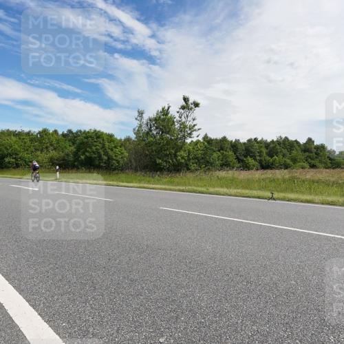 21.06.2026 - Viking Triathlon Michael Burmester http://msf.ph/oto/9866324 21.06.2026 11:25:54 Radfahren 86, 169, 189, 264, 309, 309, 401, 419, 426, 456, 474, 526, 527, 645, 664 meine-sportfotos.de