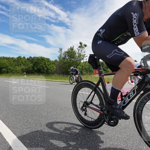 21.06.2026 - Viking Triathlon Michael Burmester http://msf.ph/oto/9866356 21.06.2026 11:26:15 Radfahren 52, 58, 86, 133, 133, 165, 169, 190, 280, 316, 429, 527, 546 meine-sportfotos.de