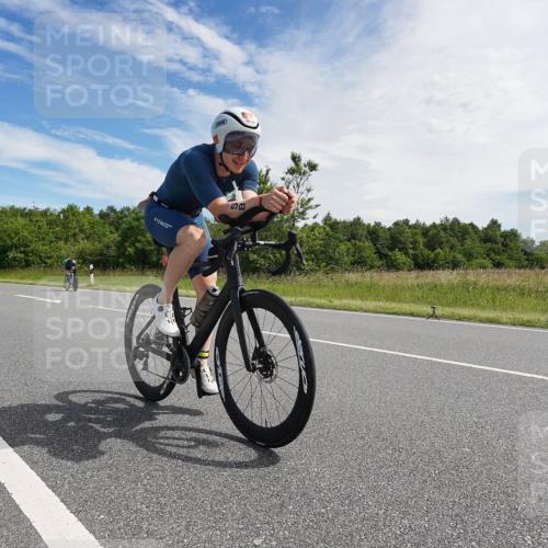 21.06.2026 - Viking Triathlon Michael Burmester http://msf.ph/oto/9866359 21.06.2026 11:26:18 Radfahren 52, 58, 99, 133, 133, 165, 190, 280, 316, 429, 442, 546, 560 meine-sportfotos.de