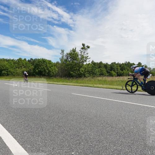 21.06.2026 - Viking Triathlon Michael Burmester http://msf.ph/oto/9866374 21.06.2026 11:26:29 Radfahren 77, 99, 133, 141, 429, 442, 462, 546, 560 meine-sportfotos.de