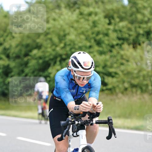 21.06.2026 - Viking Triathlon Michael Burmester http://msf.ph/oto/9866387 21.06.2026 12:06:07 Radfahren 26, 38, 218, 455, 532, 625 meine-sportfotos.de