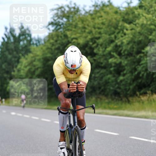 21.06.2026 - Viking Triathlon Michael Burmester http://msf.ph/oto/9866391 21.06.2026 12:06:20 Radfahren 38, 218, 455 meine-sportfotos.de