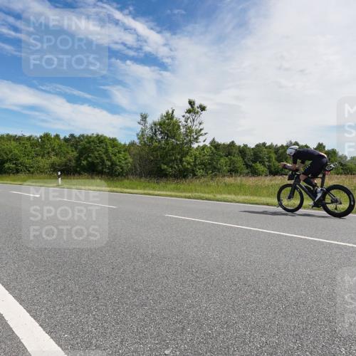 21.06.2026 - Viking Triathlon Michael Burmester http://msf.ph/oto/9866392 21.06.2026 11:26:45 Radfahren 141, 211, 348, 387, 462, 653 meine-sportfotos.de