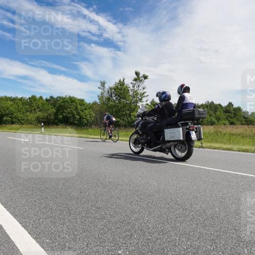 21.06.2026 - Viking Triathlon Michael Burmester http://msf.ph/oto/9866397 21.06.2026 11:26:50 Radfahren 74, 103, 141, 211, 270, 344, 348, 387, 460, 569, 608, 653 meine-sportfotos.de