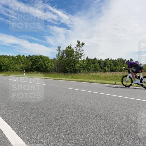 21.06.2026 - Viking Triathlon Michael Burmester http://msf.ph/oto/9866413 21.06.2026 11:27:11 Radfahren 41, 44, 63, 65, 74, 74, 87, 94, 111, 154, 162, 163, 166, 227, 266, 275, 344, 411, 460, 484, 522, 569, 651, 668 meine-sportfotos.de