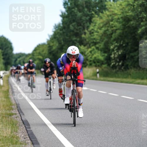 21.06.2026 - Viking Triathlon Michael Burmester http://msf.ph/oto/9866419 21.06.2026 12:07:14 Radfahren 44, 60, 118, 163, 166, 212, 245, 267, 316, 348, 387, 419, 562, 608, 615 meine-sportfotos.de