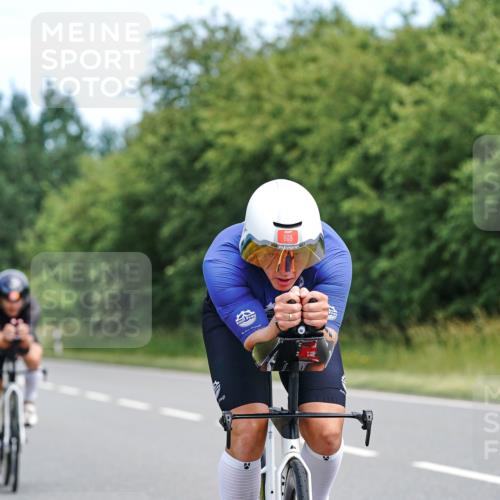 21.06.2026 - Viking Triathlon Michael Burmester http://msf.ph/oto/9866427 21.06.2026 12:07:17 Radfahren 44, 60, 118, 163, 166, 212, 245, 267, 316, 348, 387, 419, 562, 608, 615 meine-sportfotos.de