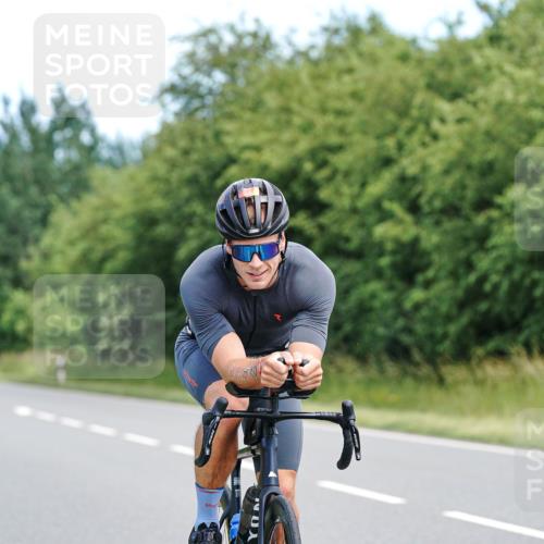 21.06.2026 - Viking Triathlon Michael Burmester http://msf.ph/oto/9866434 21.06.2026 12:07:19 Radfahren 44, 60, 97, 118, 163, 166, 212, 226, 245, 267, 316, 348, 387, 419, 562, 608, 615 meine-sportfotos.de