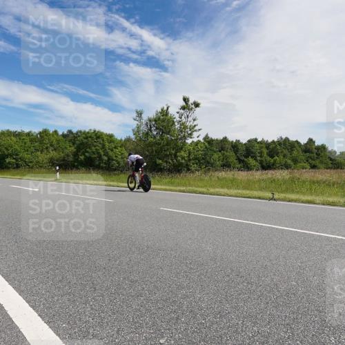 21.06.2026 - Viking Triathlon Michael Burmester http://msf.ph/oto/9866451 21.06.2026 11:27:35 Radfahren 301, 357, 417, 417, 513, 567, 649, 665 meine-sportfotos.de