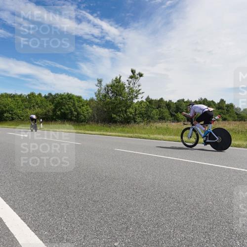 21.06.2026 - Viking Triathlon Michael Burmester http://msf.ph/oto/9866455 21.06.2026 11:27:37 Radfahren 301, 357, 417, 417, 438, 513, 567, 649 meine-sportfotos.de