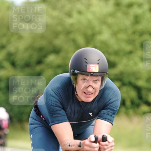 21.06.2026 - Viking Triathlon Michael Burmester http://msf.ph/oto/9866470 21.06.2026 12:07:37 Radfahren 90, 97, 118, 163, 211, 226, 245, 245, 422, 562, 562, 621 meine-sportfotos.de
