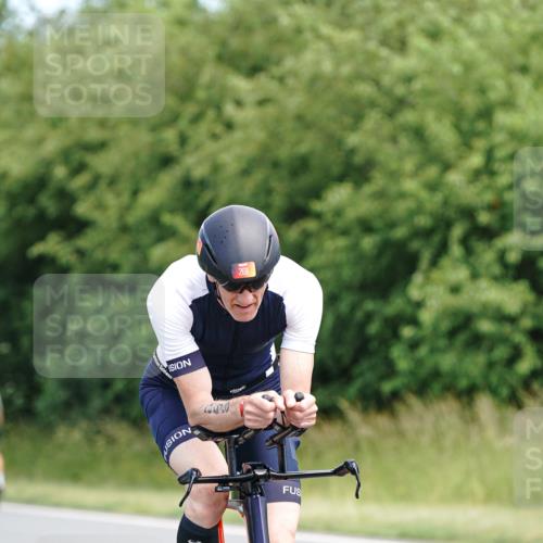 21.06.2026 - Viking Triathlon Michael Burmester http://msf.ph/oto/9866486 21.06.2026 12:07:58 Radfahren 24, 259, 269, 305, 335, 410, 422, 545, 622, 622 meine-sportfotos.de