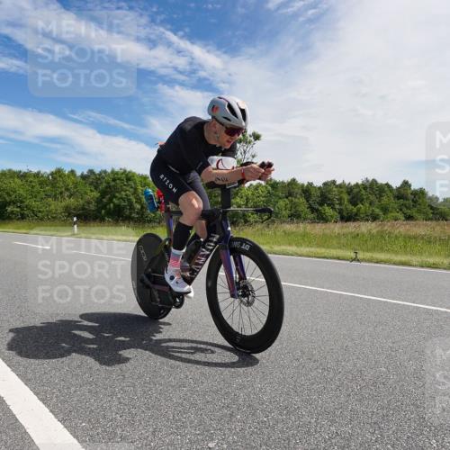 21.06.2026 - Viking Triathlon Michael Burmester http://msf.ph/oto/9866488 21.06.2026 11:28:07 Radfahren 38, 72, 95, 186, 241, 315, 355, 357, 422, 439, 655, 670 meine-sportfotos.de