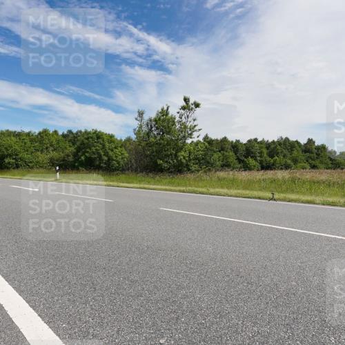 21.06.2026 - Viking Triathlon Michael Burmester http://msf.ph/oto/9866496 21.06.2026 11:28:14 Radfahren 38, 72, 95, 241, 259, 355, 422, 439, 655 meine-sportfotos.de